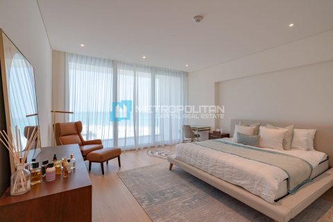 2 bedrooms Apartment on the Saadiyat Island, UAE No. 141752 6