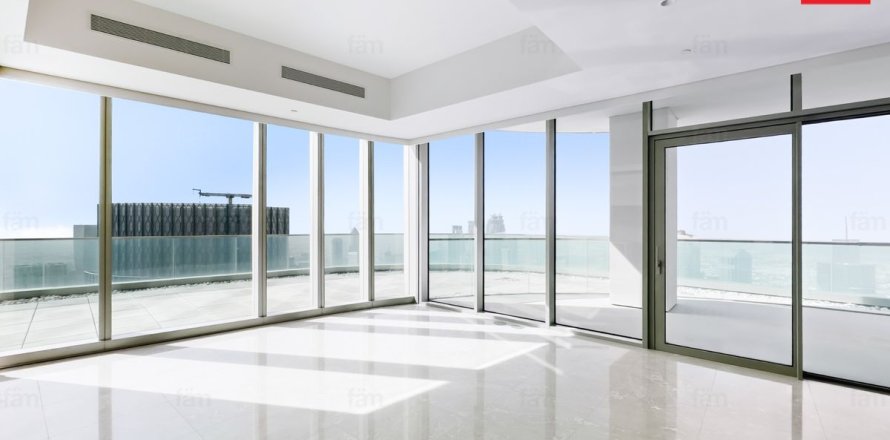 Appartement de 4 chambres à Dubai, UAE No. 141317