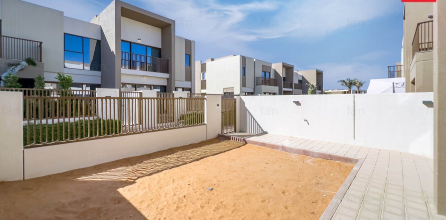 Townhouse de 3 dormitorios  No. 131333