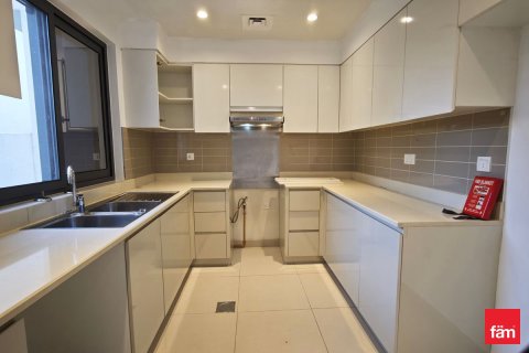 Townhouse de 3 dormitorios  No. 131336 4