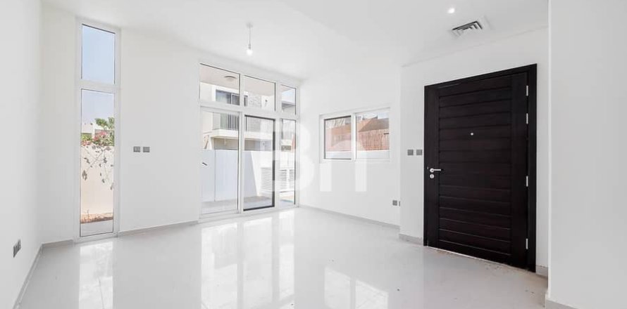 Townhouse de 3 dormitorios  No. 114668