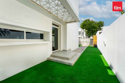 3 bedrooms Townhouse in Dubai, UAE No. 82204 13