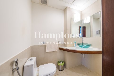 Duplex de 2 dormitorios en World Trade Center, UAE No. 163923 19