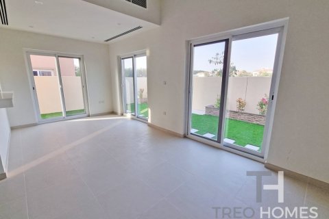 Townhouse de 4 dormitorios en Dubai, UAE No. 173669 4