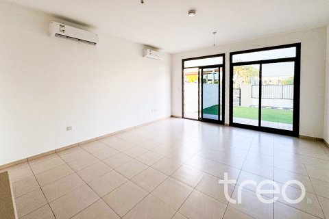 Townhouse de 4 dormitorios en Hayat Townhouses, UAE No. 173675 15