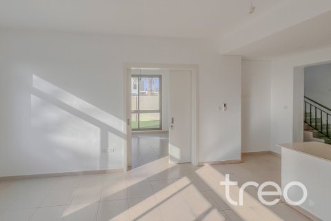 Townhouse de 4 dormitorios en Hayat Townhouses, UAE No. 173675 9