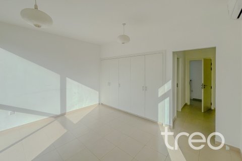 Townhouse de 4 dormitorios en Hayat Townhouses, UAE No. 173675 4