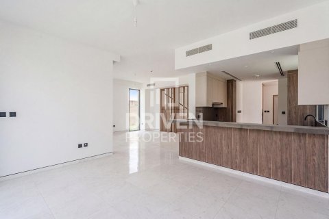 Villa de 4 dormitorios en Harmony, UAE No. 190495 4