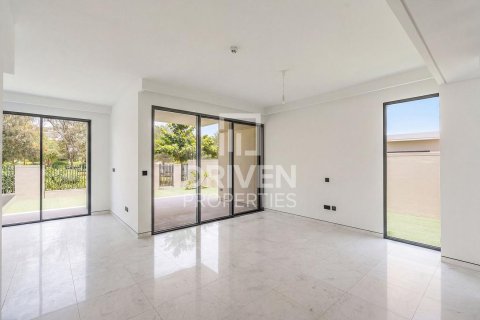 Villa de 4 dormitorios en Harmony, UAE No. 190495 11