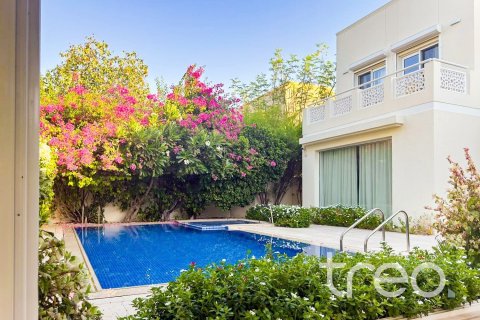 5 bedrooms Villa in Meadows 8, UAE No. 173833 4