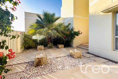 5 bedrooms Villa in Meadows 8, UAE No. 173833 8