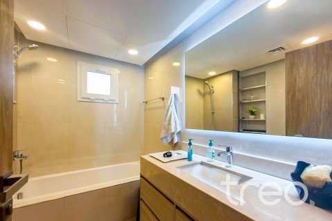 5 bedrooms Villa in Meadows 8, UAE No. 173833 6