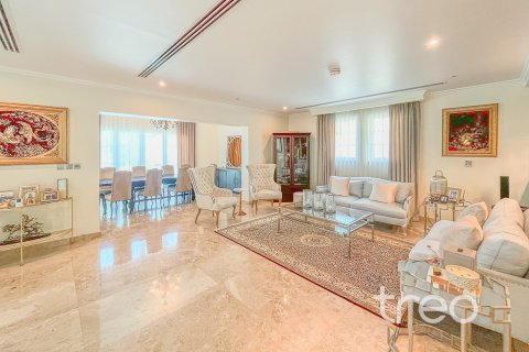Villa de 4 dormitorios en Legacy, UAE No. 173835 16