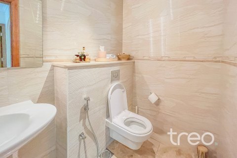 Villa de 4 dormitorios en Legacy, UAE No. 173835 19