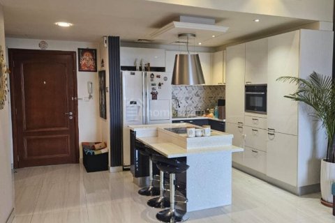 Apartment de 2 dormitorios en Motor City, UAE No. 167843 4