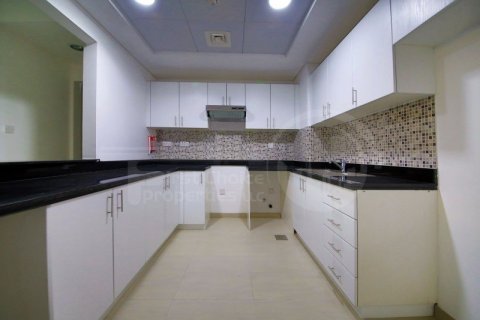 2 bedrooms Apartment in Al Ghadeer, UAE No. 172439 5