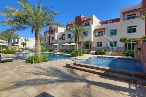 2 bedrooms Apartment in Al Ghadeer, UAE No. 172439 15