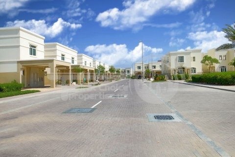 Villa de 4 chambres à Al Ghadeer, UAE No. 172438 6