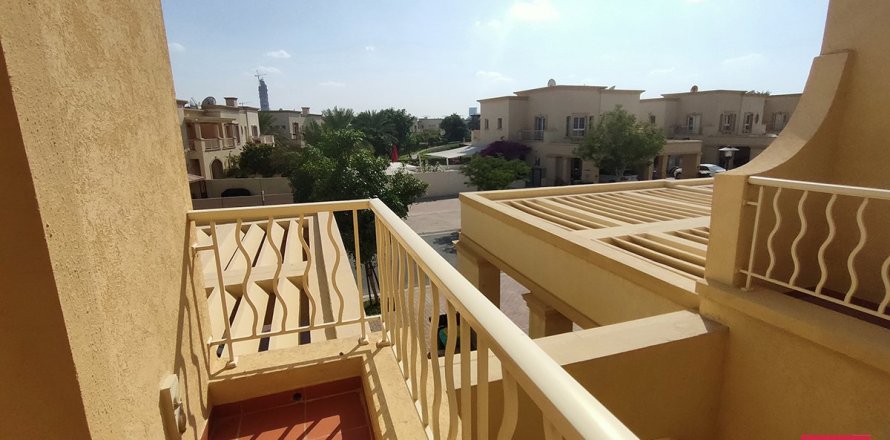 Таунхаус с 2 спальнями в Дубай, ОАЭ №146161