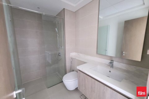 2 bedrooms Apartment in Dubai, UAE No. 146166 18