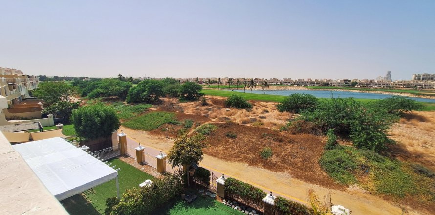 Townhouse de 3 dormitorios  No. 123682