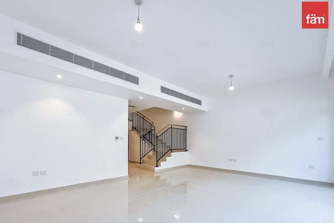 3 bedrooms Townhouse in Dubai, UAE No. 184483 4