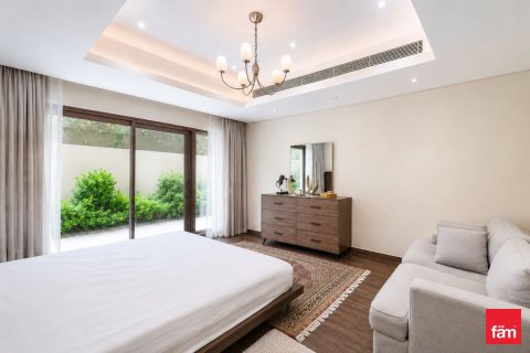 4 bedrooms Villa in Meydan, UAE No. 161310 9