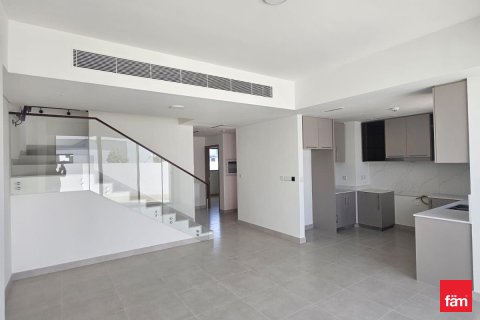 4 bedrooms Villa in Dubai, UAE No. 161311 6