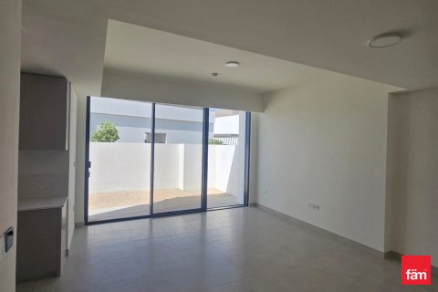 4 bedrooms Villa in Dubai, UAE No. 161311 3