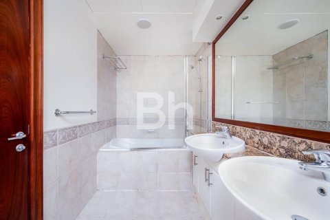 Apartment de 2 dormitorios en Dubai Marina, UAE No. 91885 7