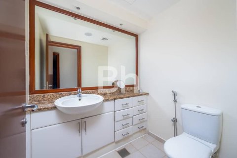 Apartment de 2 dormitorios en Dubai Marina, UAE No. 91885 11