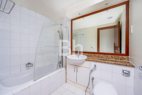Apartment de 2 dormitorios en Dubai Marina, UAE No. 91885 9