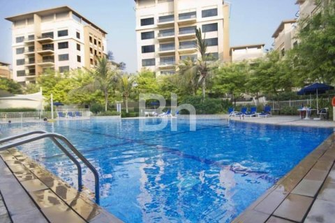 Apartment de 2 dormitorios en Dubai, UAE No. 91891 9
