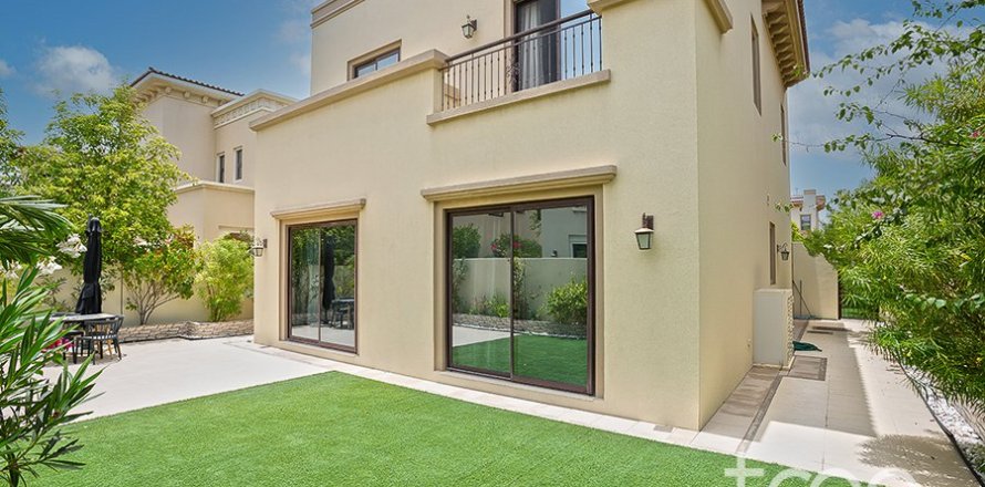 3 bedrooms Villa in Palma, UAE No. 173546