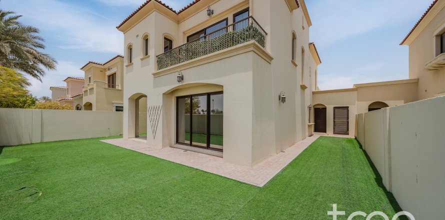 Villa de 4 dormitorios en Samara, UAE No. 173543