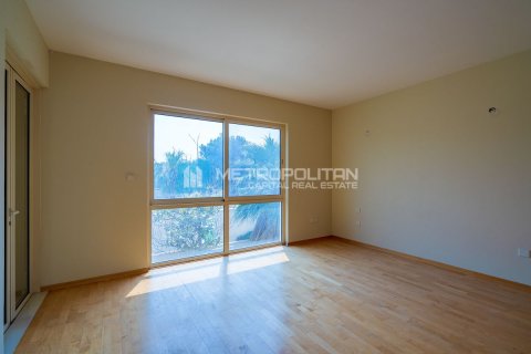 5 bedrooms Villa  No. 119127 14