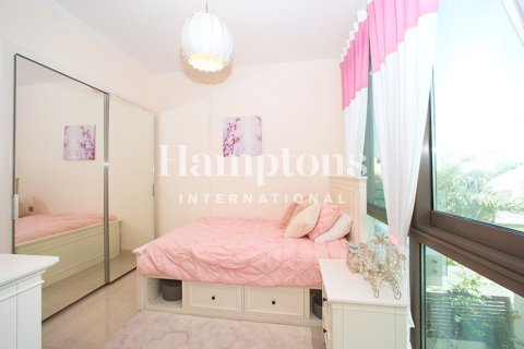 Villa de 4 dormitorios en The Sustainable City, UAE No. 154526