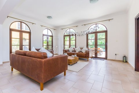 6 bedrooms Villa in Dubai, UAE No. 161879 26