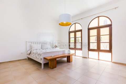 6 bedrooms Villa in Dubai, UAE No. 161879 14