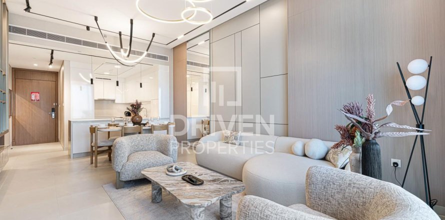 Apartment de 2 dormitorios en Al Wasl, UAE No. 209461