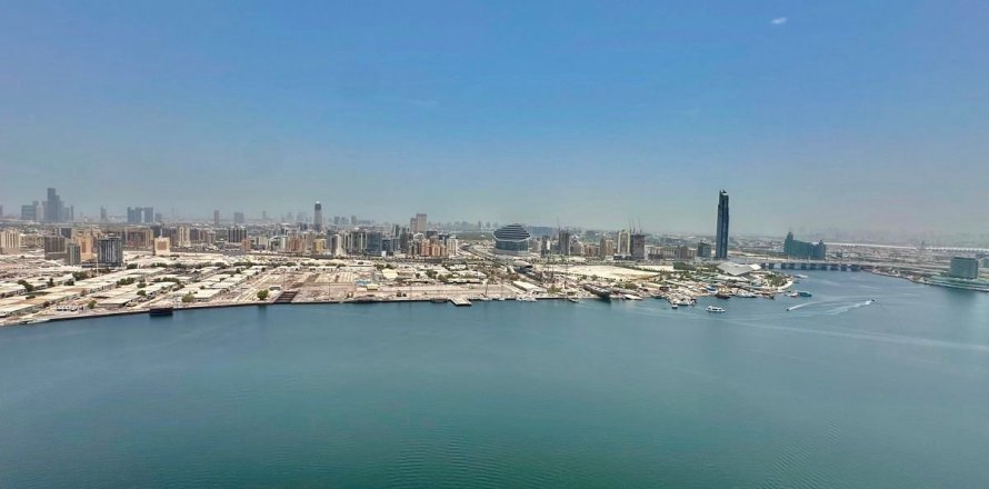 2 bedrooms Apartment in Dubai, UAE No. 168798