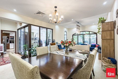 4 bedrooms Townhouse in Dubai, UAE No. 168802 5