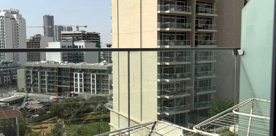 Studio Apartment in Dubai, UAE No. 169260