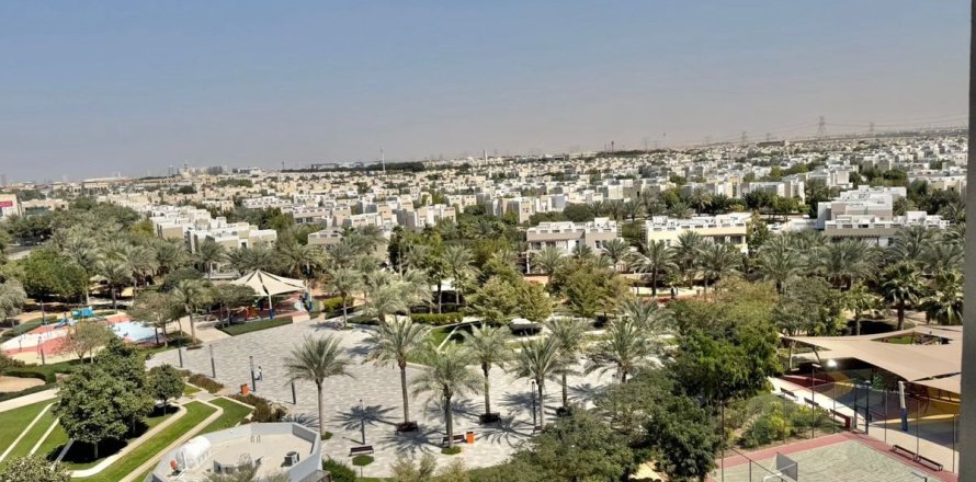 Apartment de 3 dormitorios en Dubai, UAE No. 145372