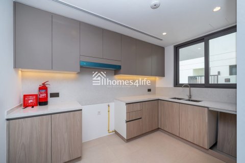 4 bedrooms Villa in Aura, UAE No. 144156 5