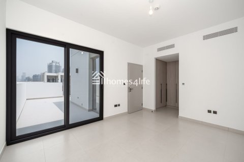 4 bedrooms Villa in Aura, UAE No. 144156 23