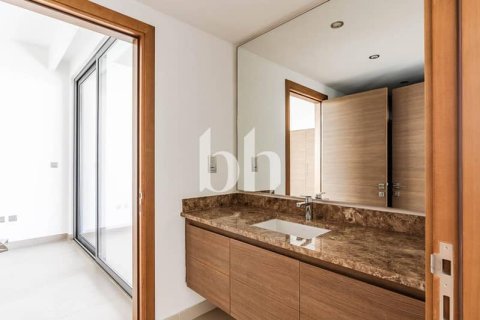 Villa de 5 dormitorios No. 114169 15