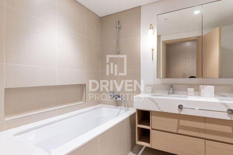 2 bedrooms Apartment in 17 Icon Bay, UAE No. 193001 16