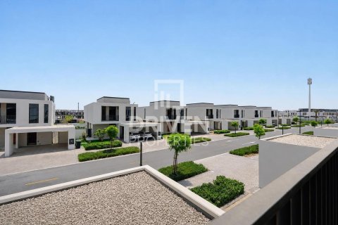 Вилла с 4 спальнями в EMAAR South, ОАЭ №192997 28