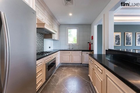 4 bedrooms Villa  No. 117878 12